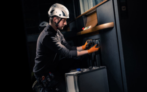 Service And Maintenance Technician Cibes 1280x960 1